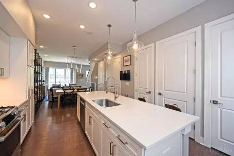 3117 Madison Rd, Cincinnati, OH 45209 photo 27