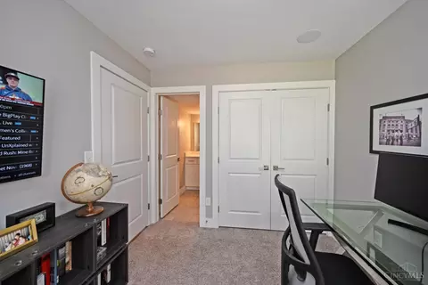 3117 Madison Rd, Cincinnati, OH 45209 photo 9