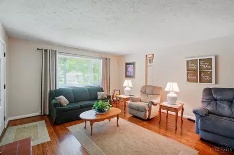 1114 Glenna Dr, Cincinnati, OH 45238 photo 9