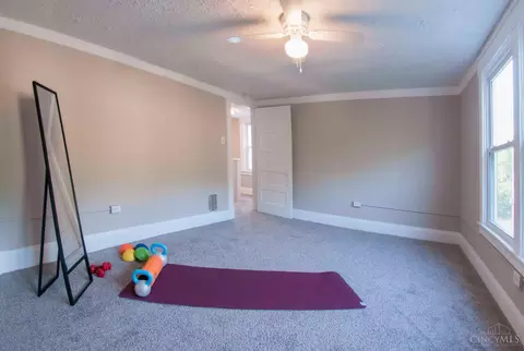 Bedroom - 1217 Purcell Ave, Cincinnati, OH 45205 photo 4 of 4