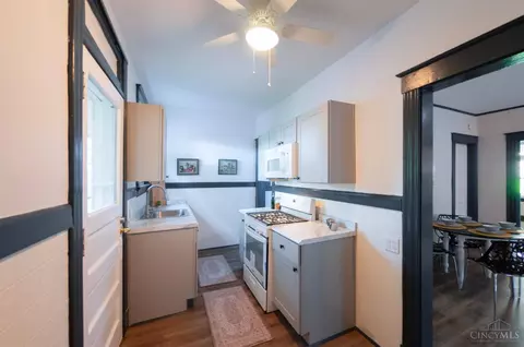 Kitchen - 1217 Purcell Ave, Cincinnati, OH 45205 photo 1 of 1