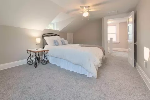 Bedroom - 1217 Purcell Ave, Cincinnati, OH 45205 photo 3 of 4
