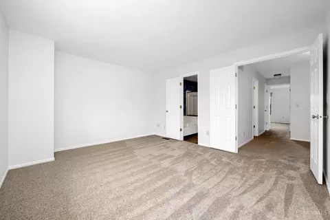 Bedroom - 2869 Phaeton Ln, Maineville, OH 45039 photo 2 of 4