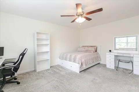 Bedroom - 669 Sandker Ln, Cincinnati, OH 45255 photo 10 of 14