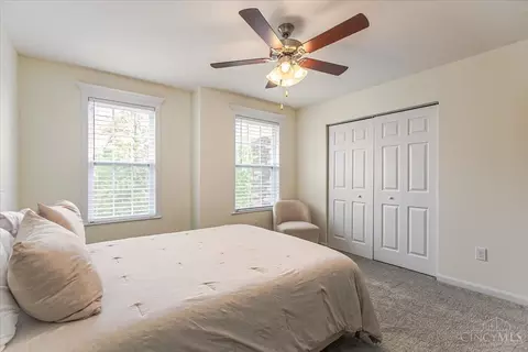 Bedroom - 669 Sandker Ln, Cincinnati, OH 45255 photo 3 of 14