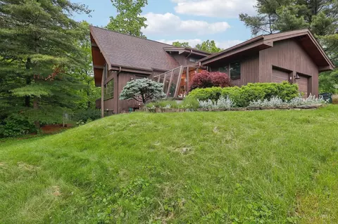 915 Nordyke Rd, Cincinnati, OH 45255