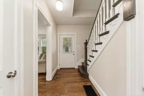 6124 Roe St, Cincinnati, OH 45227 photo 3