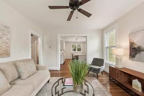 6124 Roe St, Cincinnati, OH 45227 photo 9
