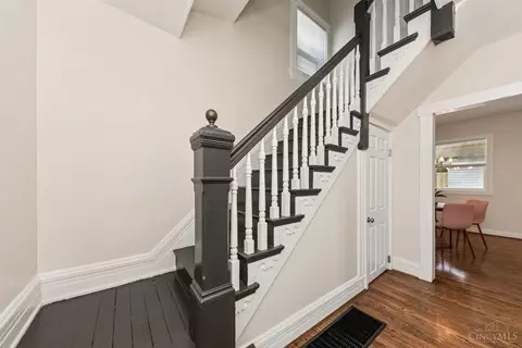 6124 Roe St, Cincinnati, OH 45227 photo 4