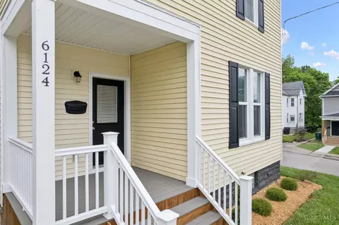 6124 Roe St, Cincinnati, OH 45227 photo 2