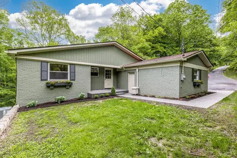 3841 Mt Carmel Rd, Cincinnati, OH 45244