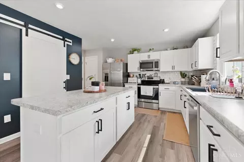 Kitchen - 5801 Alpine Heights Dr, Morrow, OH 45152 photo 1 of 3