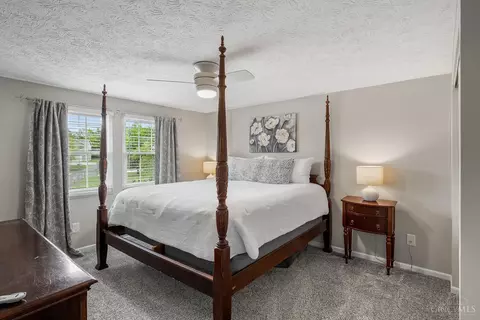 Bedroom - 3983 Irwin Simpson Rd, Mason, OH 45040 photo 4 of 9