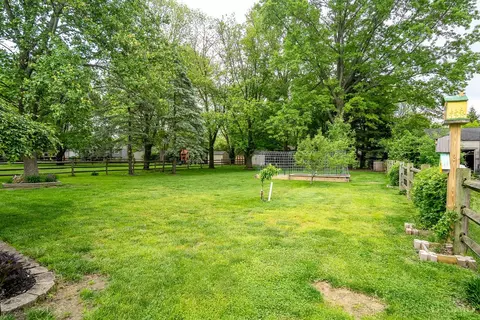 Exterior - 3983 Irwin Simpson Rd, Mason, OH 45040 photo 8 of 19