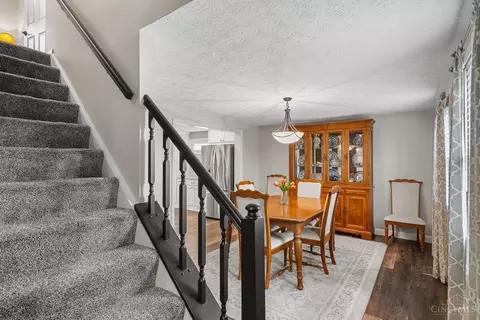Dining - 3983 Irwin Simpson Rd, Mason, OH 45040 photo 1 of 3