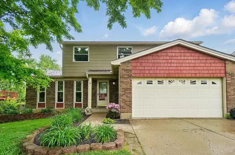 12056 Hazelhurst Ln, Cincinnati, OH 45240