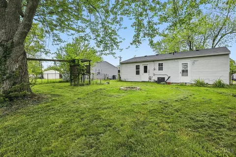 Exterior - 463 Glenrose Ln, Cincinnati, OH 45244 photo 7 of 9