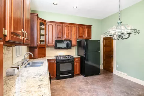 167 Twain Ave, Cincinnati, OH 45233 photo 9