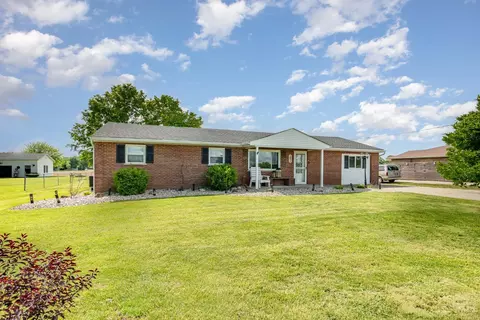 10073 Schlottman Rd, Loveland, OH 45140