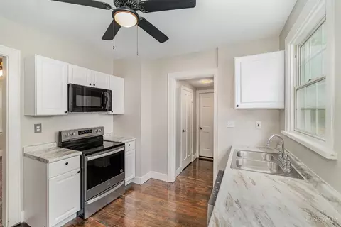 Entry Way - 2689 Shaffer Ave, Cincinnati, OH 45211 photo 1 of 1