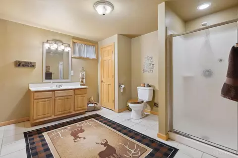 Bath - 3797 Morgan Rd, Blanchester, OH 45107 photo 3 of 3