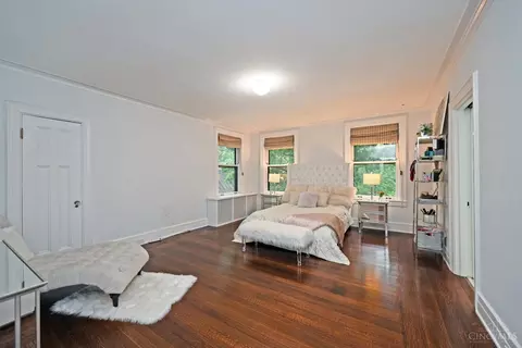Bedroom - 1 Beech Crest Ln, Cincinnati, OH 45206 photo 6 of 14