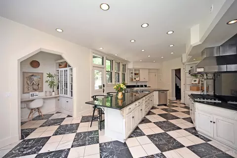 Kitchen - 1 Beech Crest Ln, Cincinnati, OH 45206 photo 1 of 8