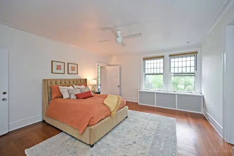 Bedroom - 1 Beech Crest Ln, Cincinnati, OH 45206 photo 4 of 14