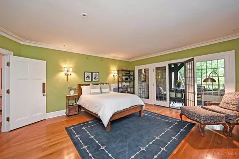 Bedroom - 1 Beech Crest Ln, Cincinnati, OH 45206 photo 11 of 14