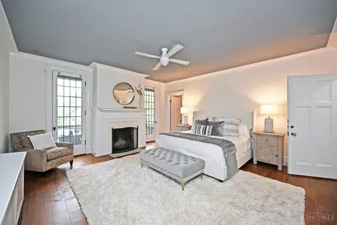 Bedroom - 1 Beech Crest Ln, Cincinnati, OH 45206 photo 1 of 14
