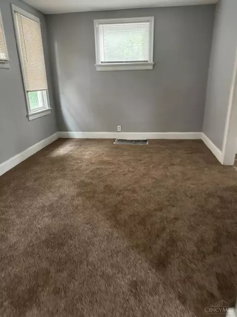 1011 Rapid Ave, Cincinnati, OH 45205 photo 3