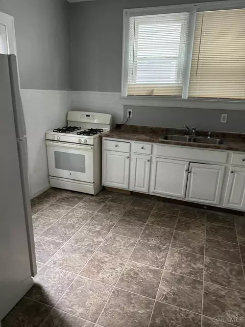 1011 Rapid Ave, Cincinnati, OH 45205 photo 4