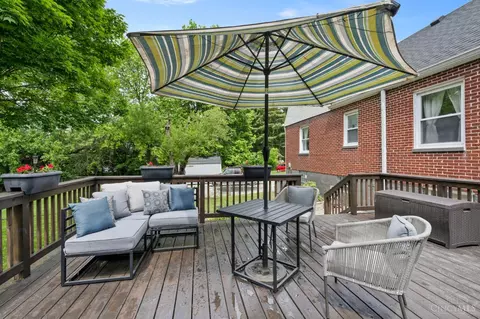 Exterior - 249 Ohio Ave, Reading, OH 45215 photo 5 of 9