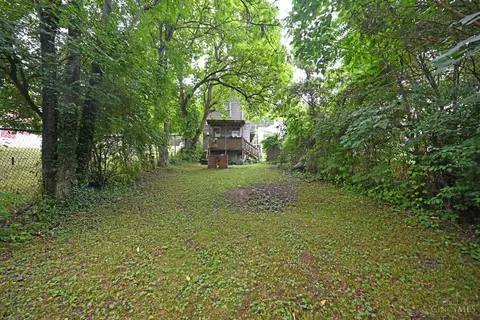 Exterior - 4321 Eastern Ave, Cincinnati, OH 45226 photo 6 of 7