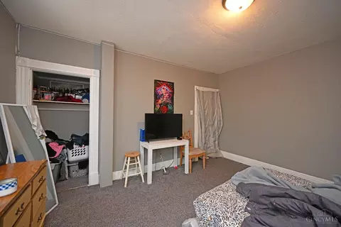 Bedroom - 4321 Eastern Ave, Cincinnati, OH 45226 photo 3 of 6