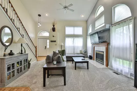 7168 Wethersfield Dr, Hamilton Township, OH 45039 photo 8