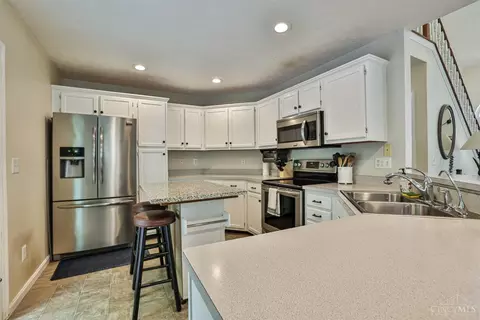 7168 Wethersfield Dr, Hamilton Township, OH 45039 photo 14