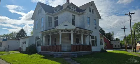 304 Main St, Blanchester, OH 45107