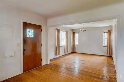 1817 Blackstone Pl, Cincinnati, OH 45237 photo 9