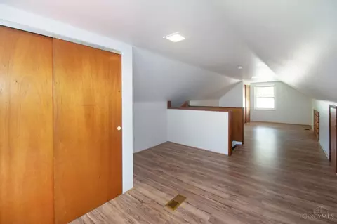 Other - 709 Maple Dr, Reading, OH 45215 photo 3 of 7