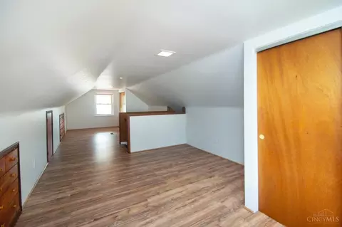 Other - 709 Maple Dr, Reading, OH 45215 photo 2 of 7