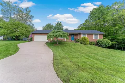120 Mcmurchy Ave, Bethel, OH 45106