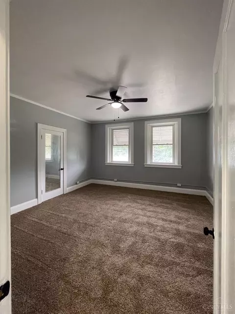 Bedroom - 1246 Sunset Ave, Cincinnati, OH 45205 photo 3 of 3
