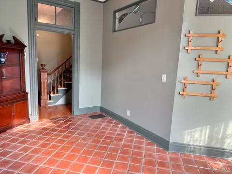Entry Way - 2241 Flora St, Cincinnati, OH 45219 photo 2 of 3
