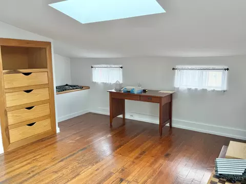 Bedroom - 2241 Flora St, Cincinnati, OH 45219 photo 3 of 3