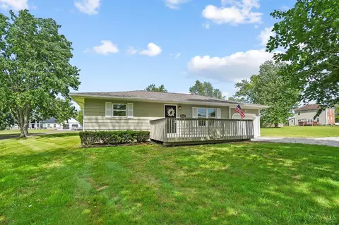 8602 Achterman Rd, Pleasant Plain, OH 45162