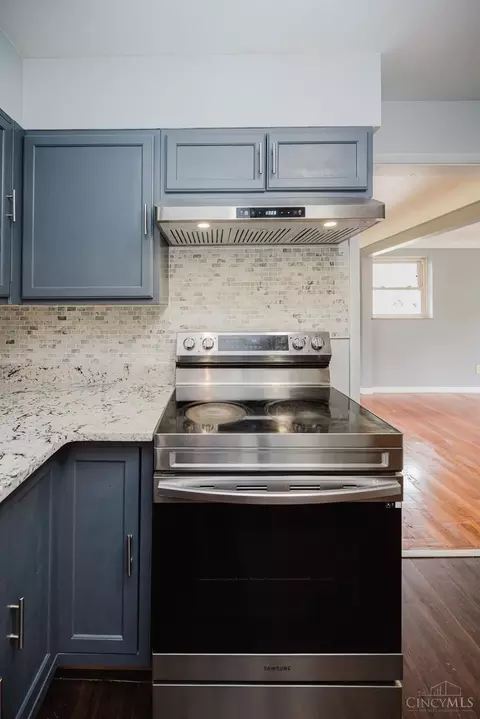1045 Pelican Dr, Cincinnati, OH 45231 photo 18