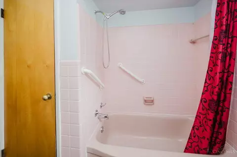 1045 Pelican Dr, Cincinnati, OH 45231 photo 30