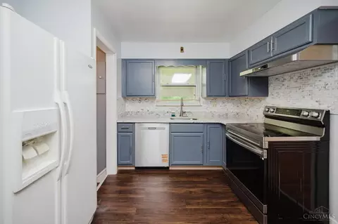 1045 Pelican Dr, Cincinnati, OH 45231 photo 14