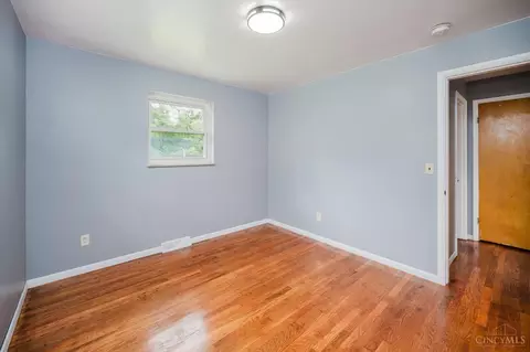 1045 Pelican Dr, Cincinnati, OH 45231 photo 27